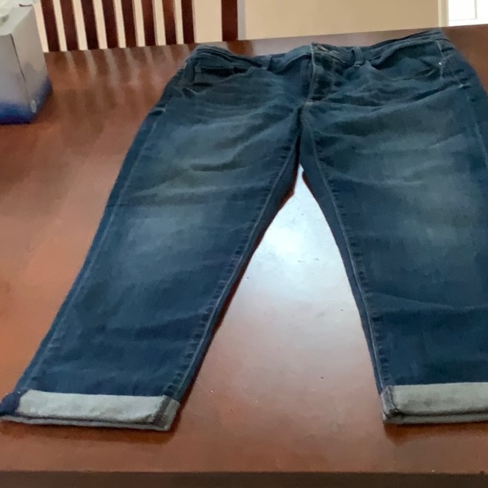 Loft jeans. Size 28/6